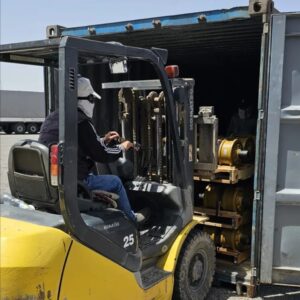 22.04.25г Перевозка груза по маршруту : Jebel Ali (UAE) - Bandar Abbas (IR) - Sarakhs (TM, перетарка) - Aktobe (KZ) Груз: Катки, гусеницы, натяжные колеса. Объём: 3х20' DC Вес брутто: 51 тонна